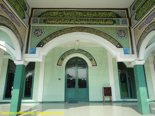 Of the day: (Masjid of the Day) Senandung Kehijauan Al 