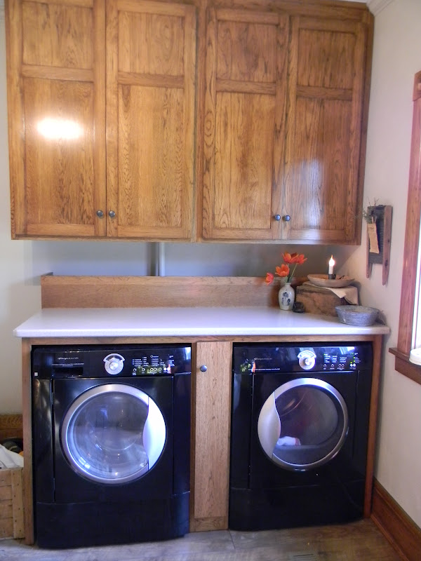 Farm Field Primitives: Gardening and Utility Room Finish!!