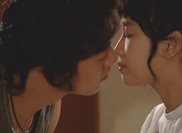 14년전 한국드라마 베드신.GIF | 인스티즈