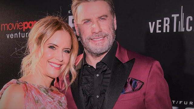 وفاة الممثلة كيلي بريستون زوجة جون ترافولتا بعد صراع مع السرطان | Actress Kelly Preston with her husband John Travolta