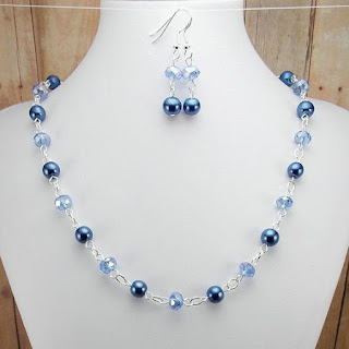 Pearl necklace designs
