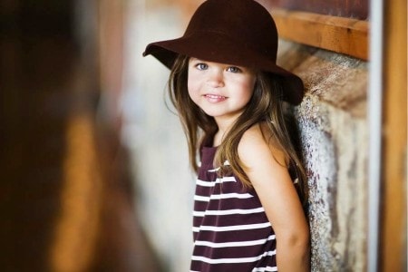 صور اطفال يضحكون