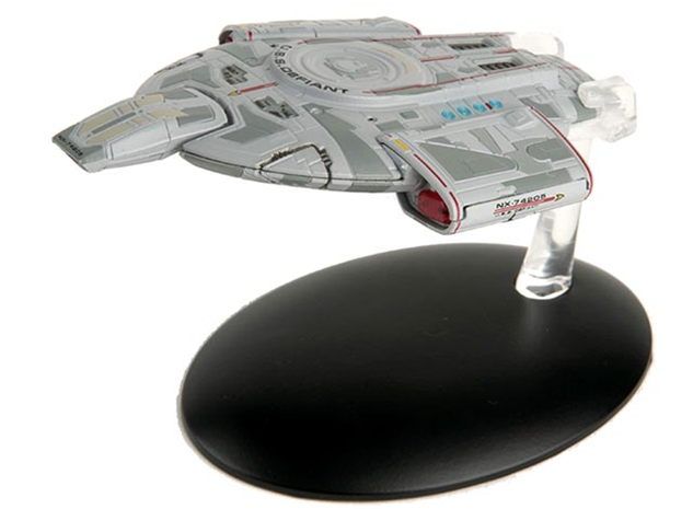 colección oficial de naves Star Trek, star trek, U.S.S. Defiant NX-74205