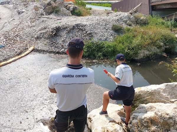 La Capitaneria di Porto di Ortona smaschera gli autori dell'inquinamento marino