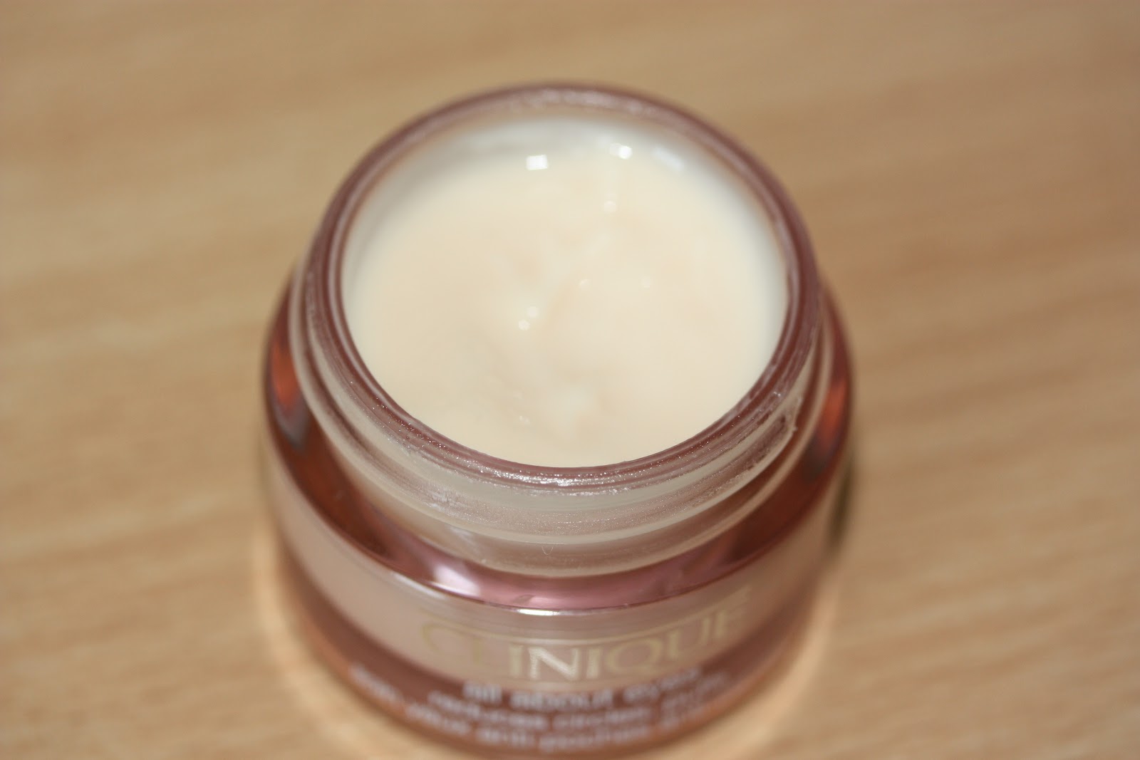 Martina Moylan X Clinique All about the eyes eye cream