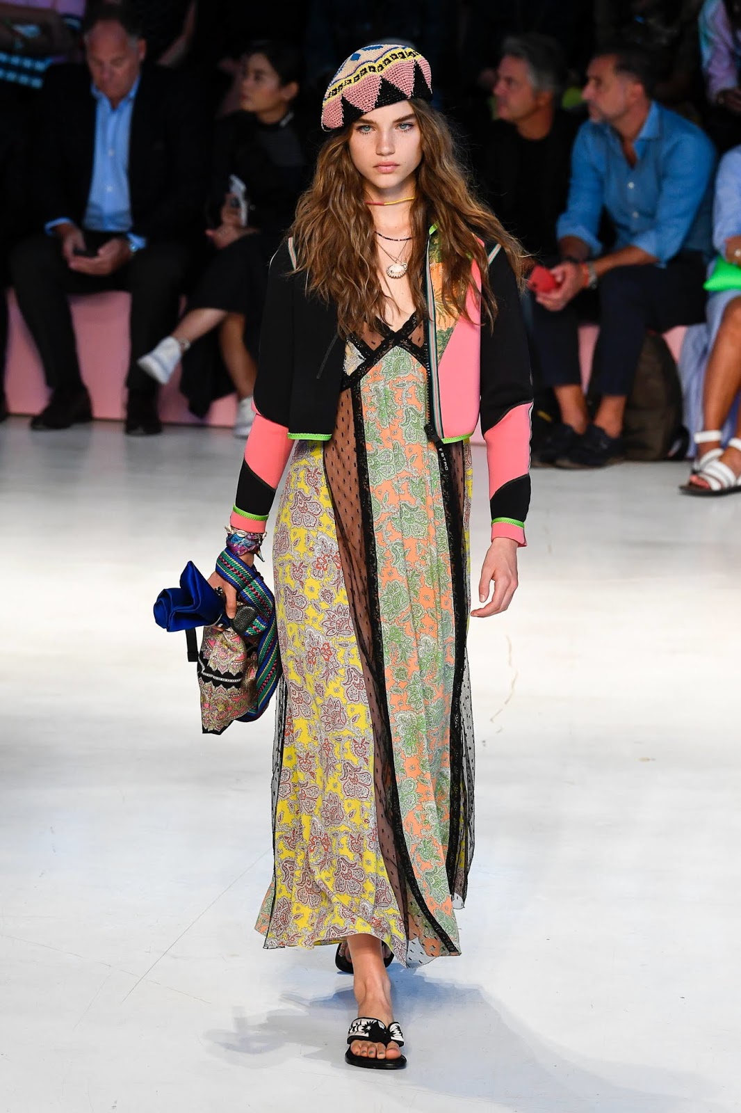 BRIGHT AND BEAUTIFUL: ETRO