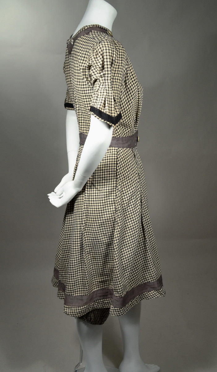 All The Pretty Dresses Turn of the Century Women's Gingham Bathing Suit