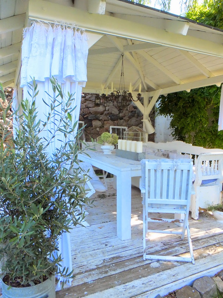 princessgreeneye: ENDLICH (fast) fertig - unser neuer Pavillon mit DIY