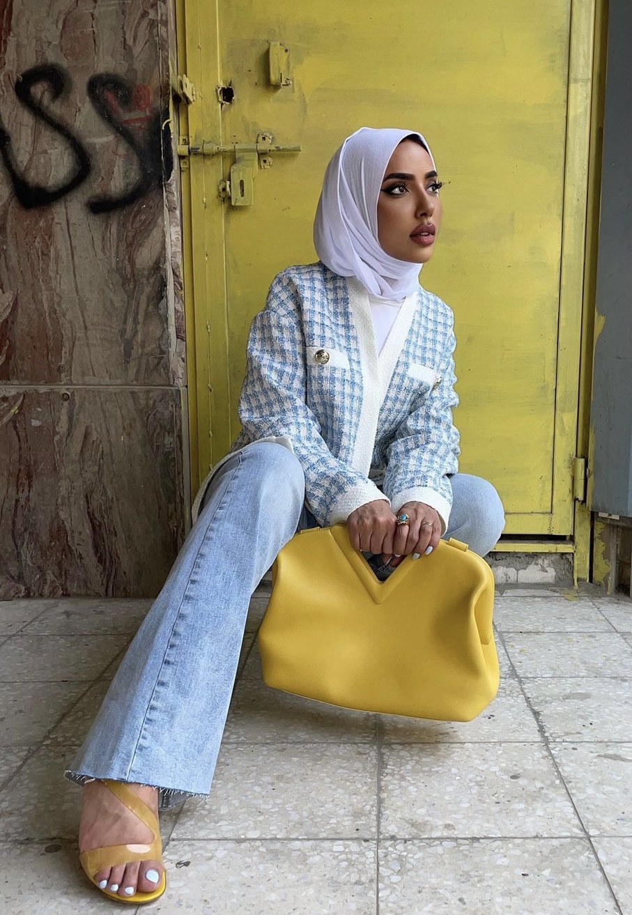 أحدث أزياء محجبات باللون الأزرق mo8.jpg