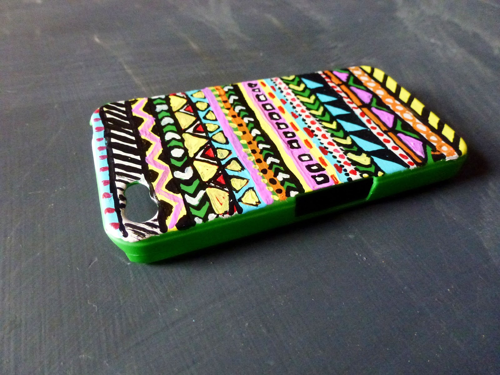Hey! Look what I Made!: Hand Painted Tribal Cell Phone Case