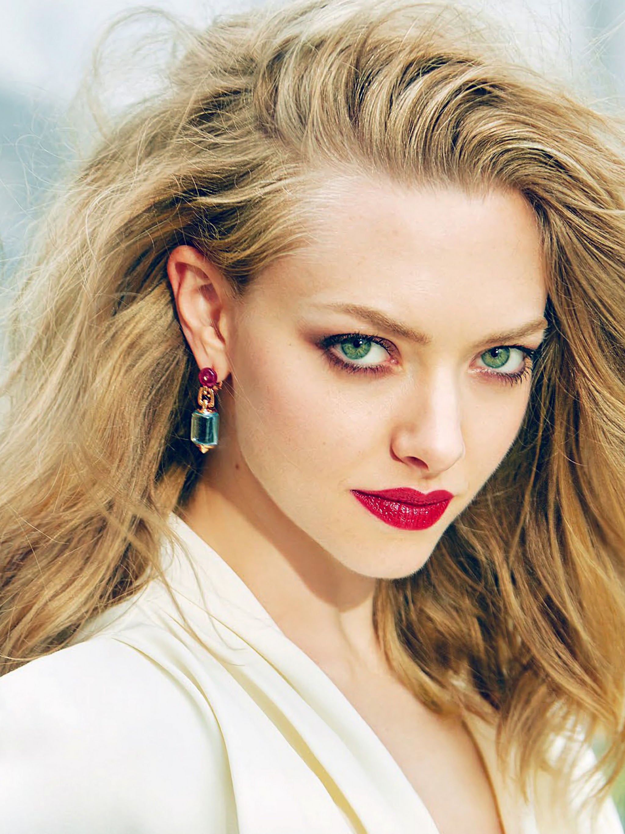 Amanda Seyfried Blonde 4k Wallpaper 161
