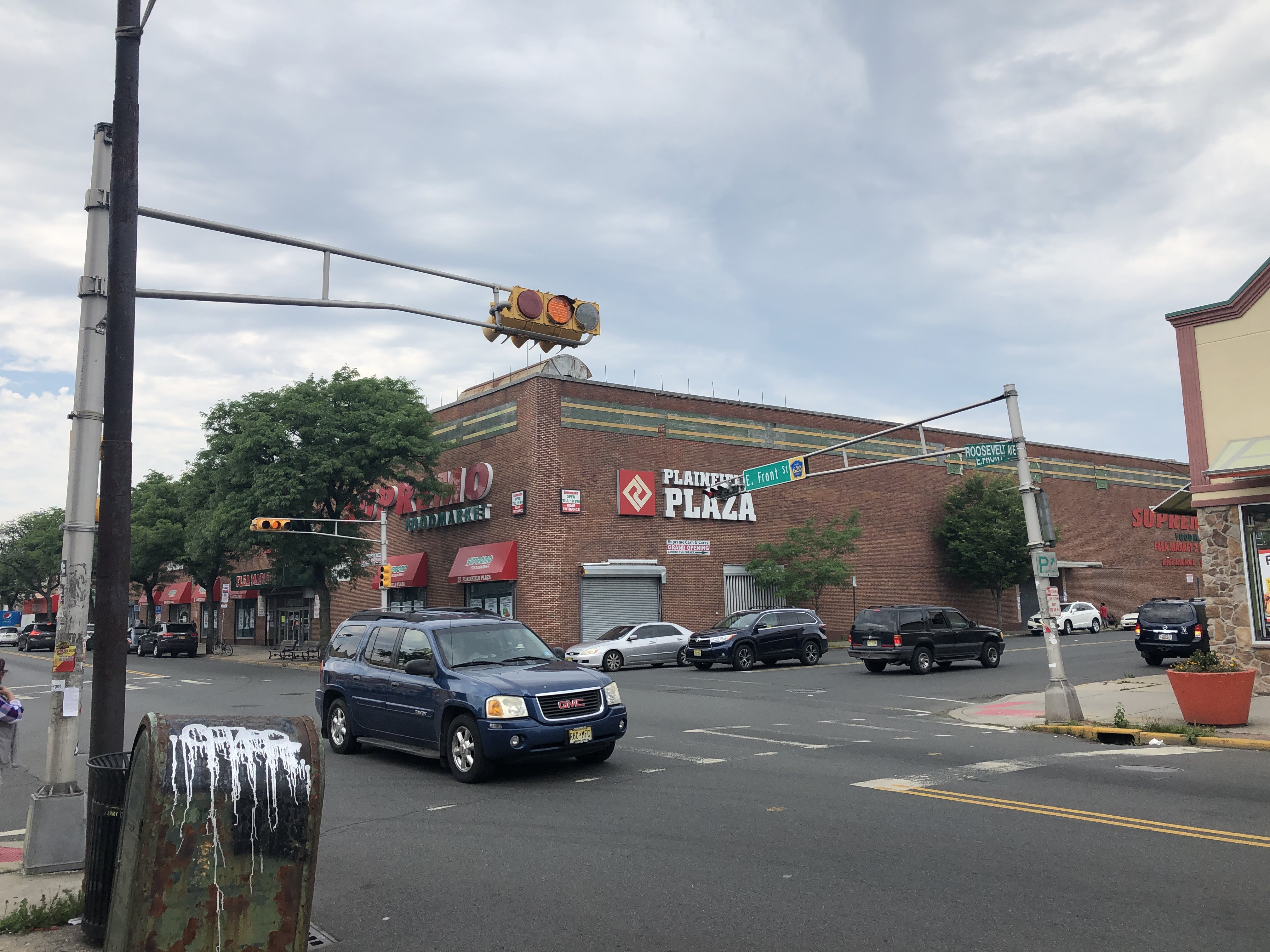 TOUR Supremo Food Market Plainfield, NJ