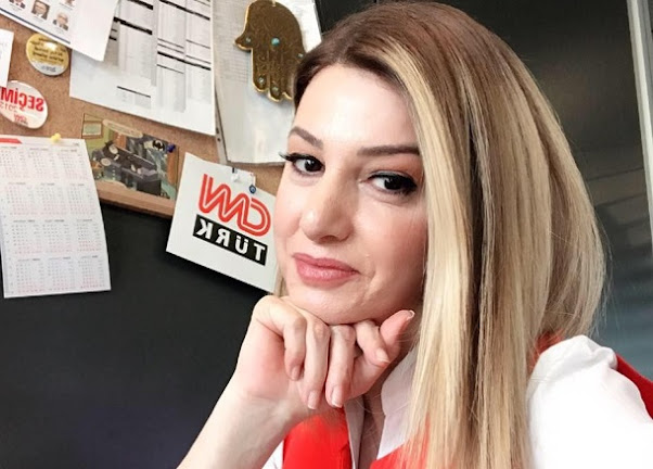 Dicle Canova kimdir? aslen nerelidir? kaç yaşında? mesleği ne? evli mi? eşi kim? biyografisi ve hayatı hakkında kısa bilgi. Dicle Canova kimdir? aslen nerelidir? kaç yaşında? mesleği ne? evli mi? eşi kim? biyografisi ve hayatı hakkında kısa bilgi.