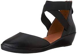 dillards house slippers