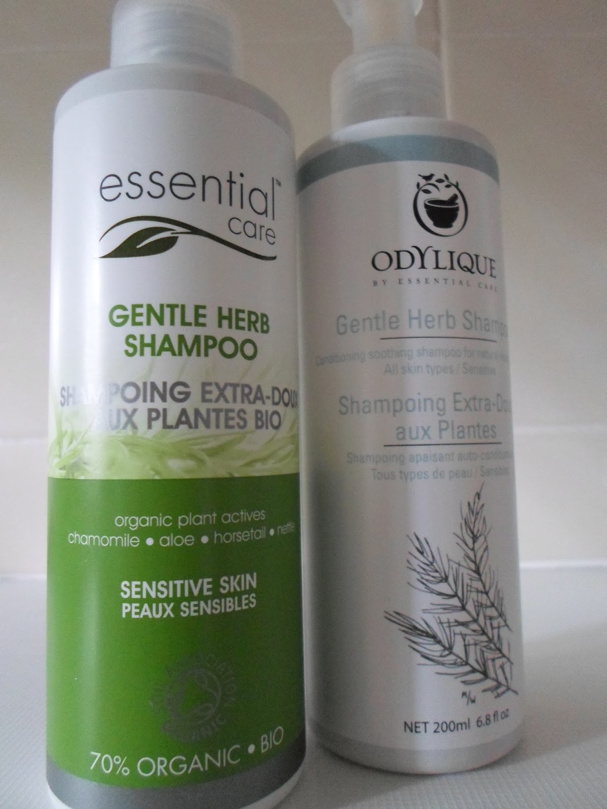 Review Odylique By Essential Care Gentle Herb Shampoo — Sugarpuffish