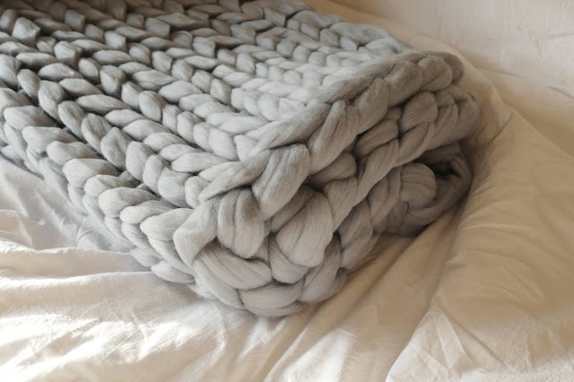 NS Timeless Review, NS Timeless blog review, NS Timeless etsy, NS Timeless chunky knitted blanket