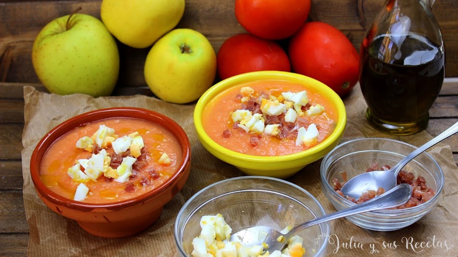 Salmorejo de manzana ligero. Julia y sus recetas