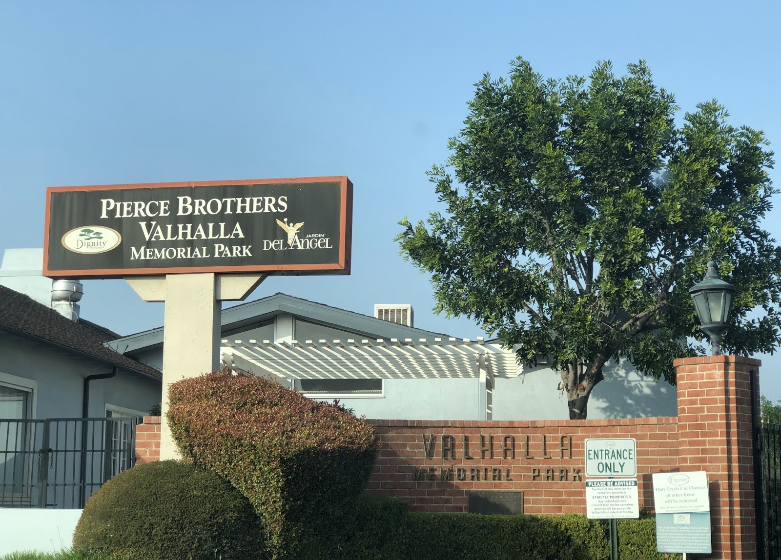 Laura's Miscellaneous Musings A Visit to Valhalla Cemetery