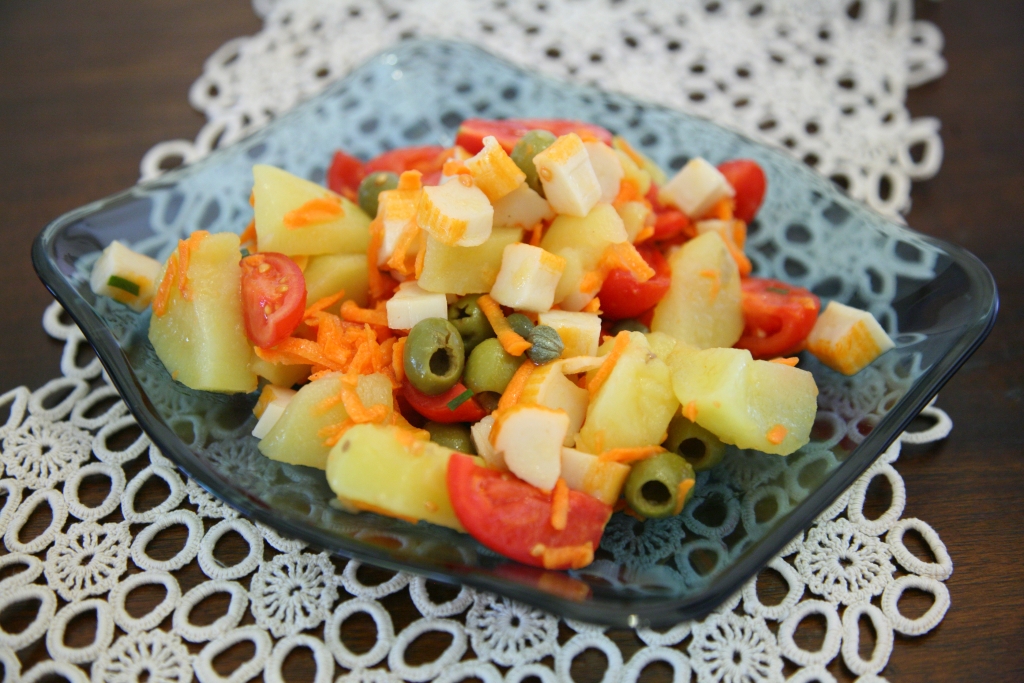 Insalata di surimi con vinaigrette alla senape Ricetta ed ingredienti