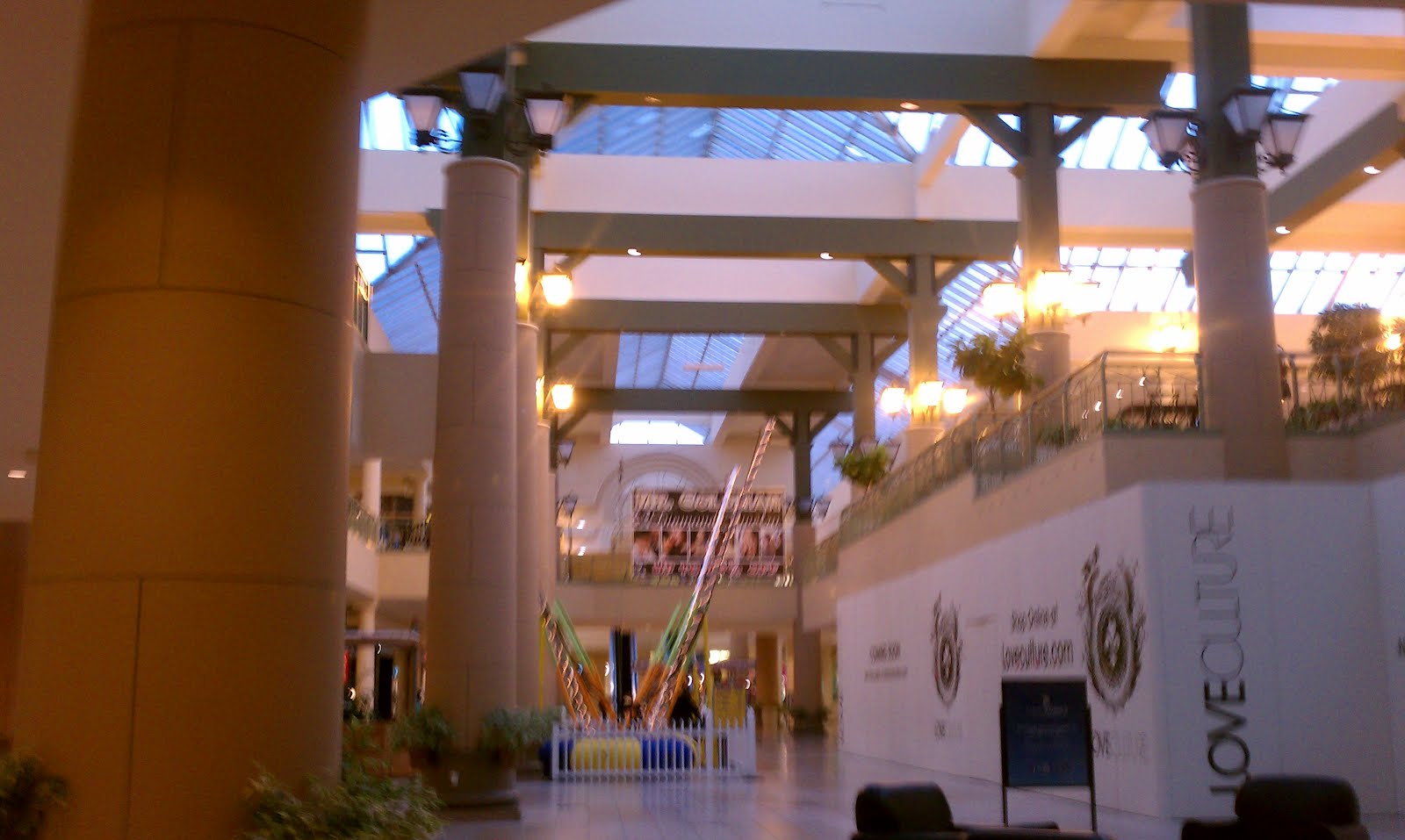 The Louisiana and Texas Retail Blogspot Esplanade Mall Kenner LA 2012