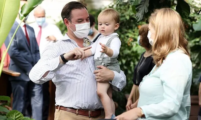 Crown Princess Stephanie wore a new green embroidered silk blouse from Boden. Hereditary Prince Guillaume and Prince Charles