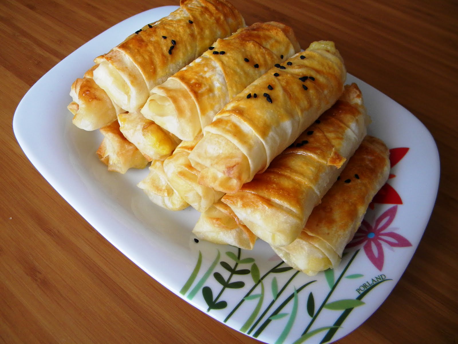 bereketli sini patatesli börek