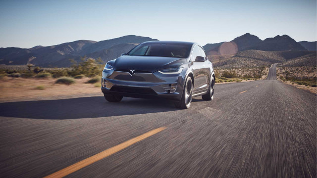 2021 Tesla Model X Review