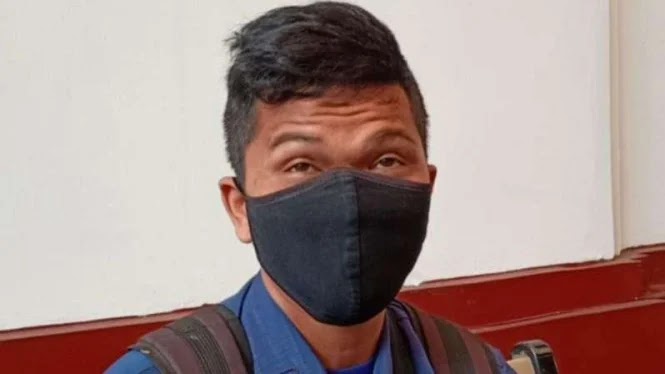Sandi Beberkan Kisah Mirisnya Jadi Petugas Damkar Depok Sandi Beberkan Kisah Mirisnya Jadi Petugas Damkar Depok