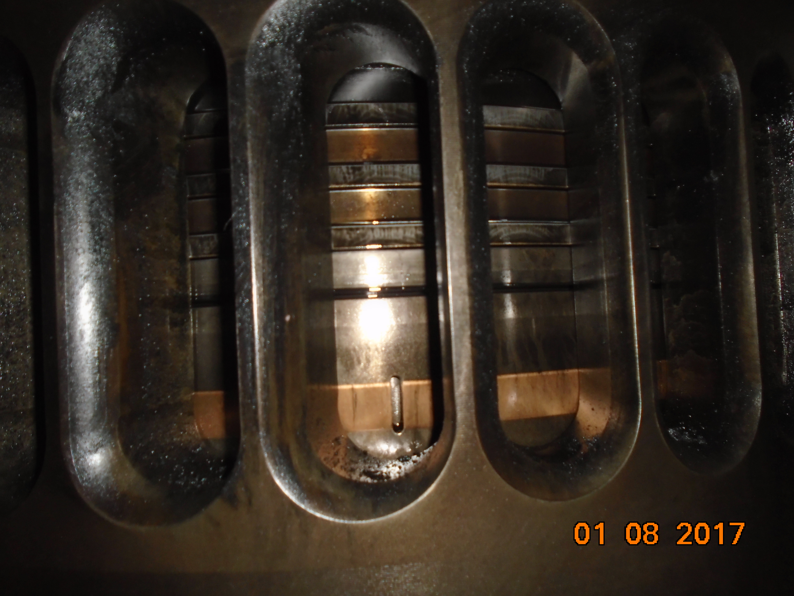 Mitochondria of the Ship Scavenge Space and Under Piston Space Inspection