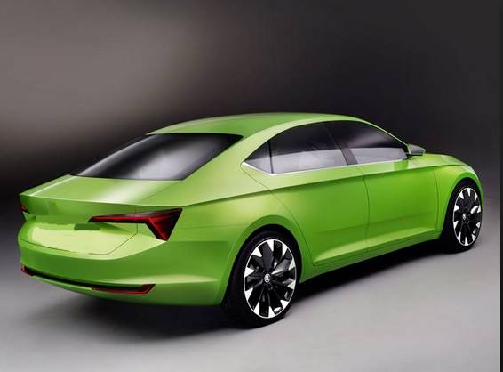 New Toyota Camry Evolution Green Hybrid Injection XSE V8 Sport Car