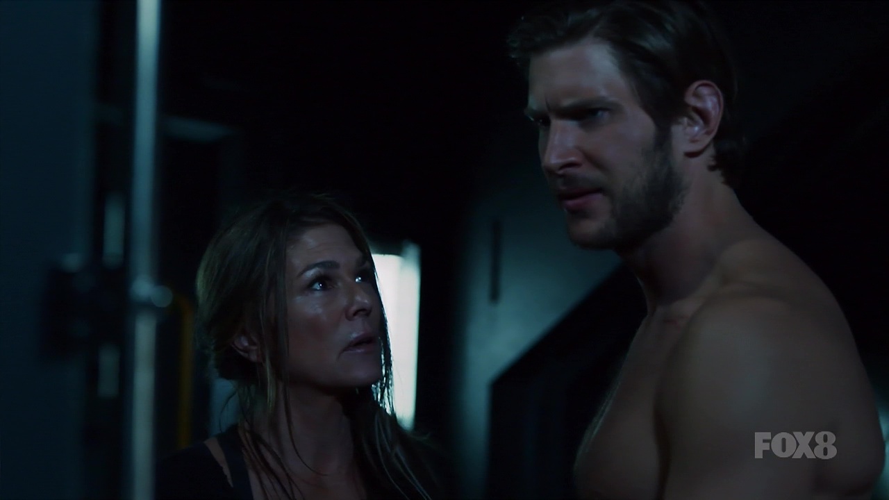 Greyston Holt shirtless in The 100 6-09 "What You Take With You" ...