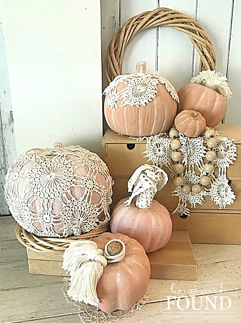 coastal style,beach style,decorating,diy decorating,re-purposing,white,DIY,vintage style,boho style,neutrals,vintage,thrifted,fall,pumpkins,fall decorating, pumpkin decor, decorating with pumpkins, diy pumpkins,lace pumpkins, crochet lace pumpkins,fall home decor,farmhouse decor, add lace doilies to pumpkins for boho style, boho chic fall home decor