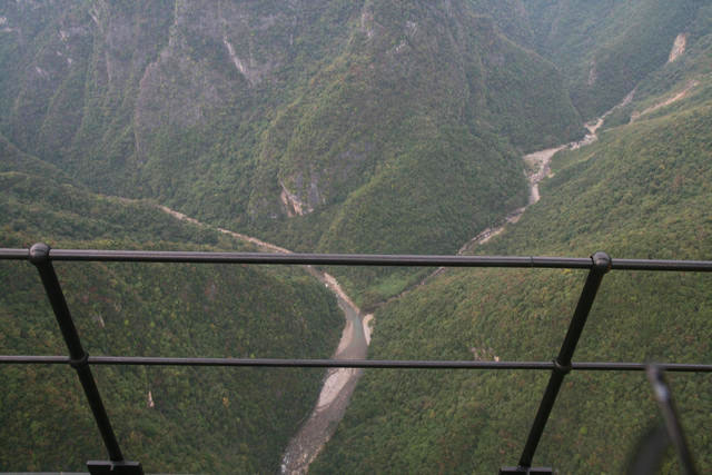 vista da ponte mais alta do mundo