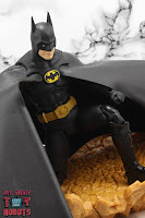 S.H. Figuarts Batman (1989) 22