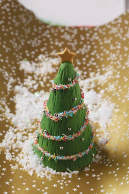 Χριστουγεννιάτικα δέντρα στο τραπέζι