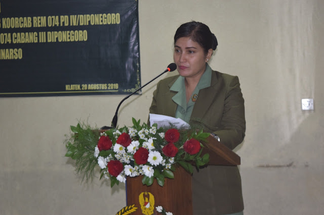 Ketua Persit KCK Cab XLIV Sekarang Dijabat Ny Lilik Minarso   