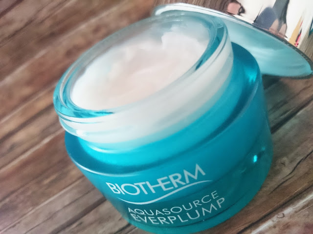 [Beauty] Biotherm Aquasource Everplump Aufpolsternde glättende Feuchtigkeitspflege