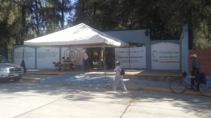 Inmunizan a adultos mayores de Valparaíso con vacuna de una dosis