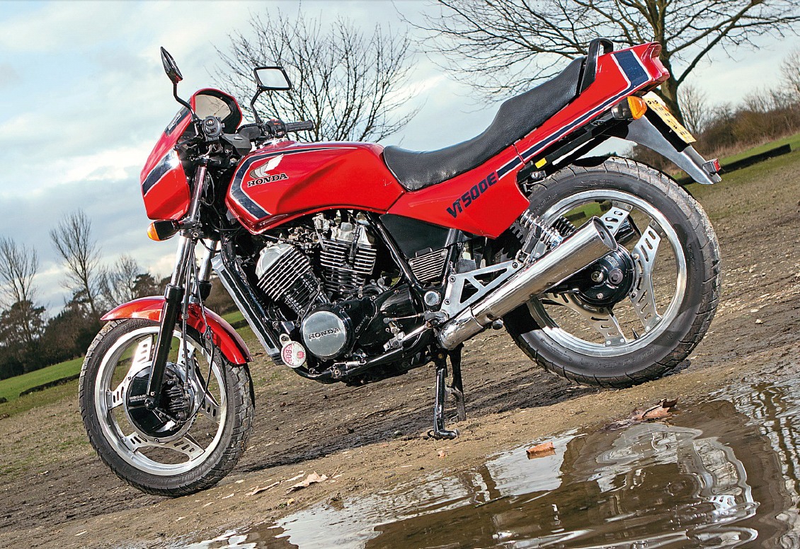 Sports Cycle: Honda VT500E, Point Of Origin