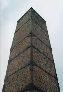 Chimenea de La Soterraña, foto de Luis Rodríguez Terente