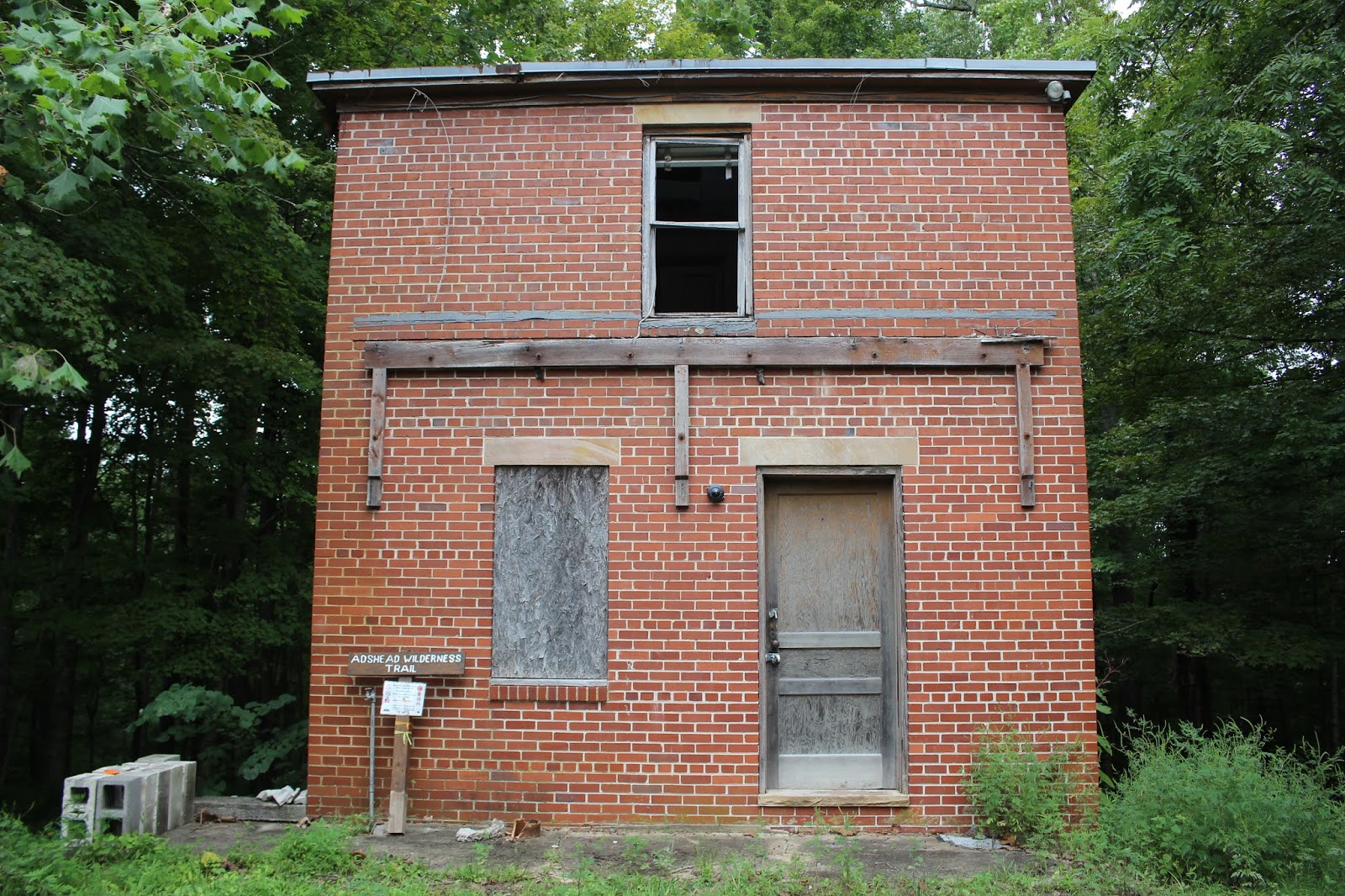 Cumberland Gal Pleasant Hill Touring and Pioneer Hall Museum Tour