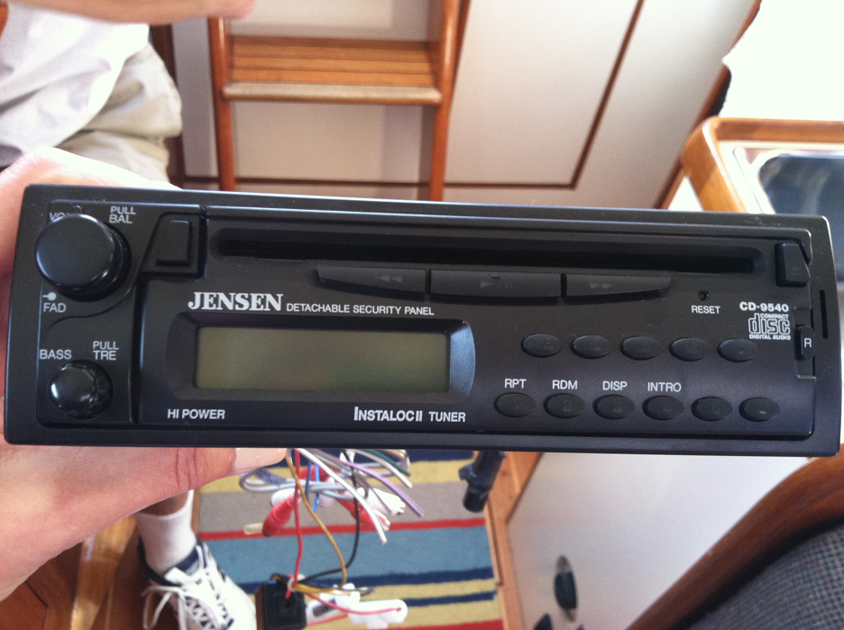 Jensen Stereo Won't Turn On at Florence Eskew blog