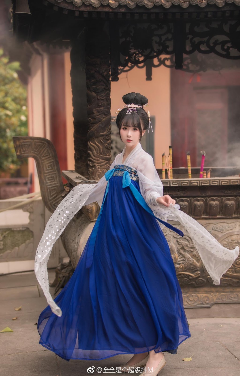 Chinese cute model - cosplay Princess with historical costume