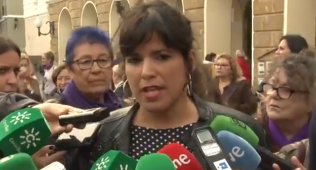 Teresa Rodríguez tacha de "impresentable" a Pablo Casado por sus declaraciones contra la inmigración
