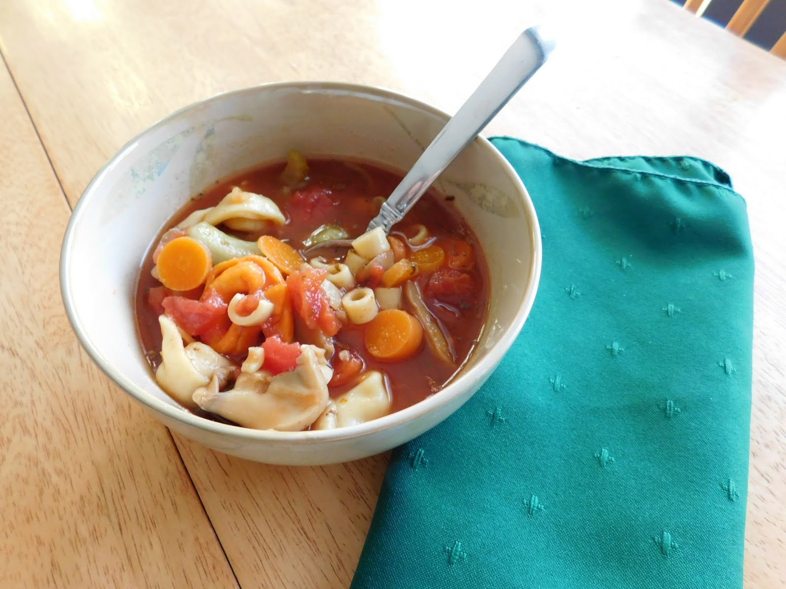 Crock Pot Vegetable Tortellini Soup Recipe