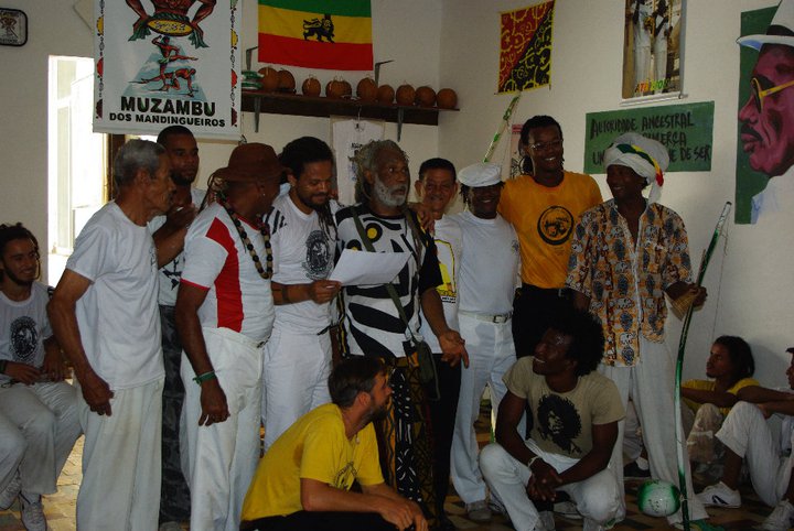 Ka-á-Pueira de Angola*: Homenagem ao meu Professor Lua Rasta!