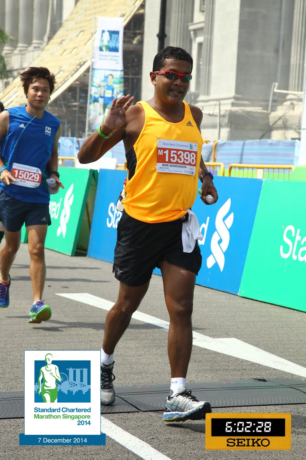 SEIZE THE DAY Standard Chartered Marathon 2014 Video
