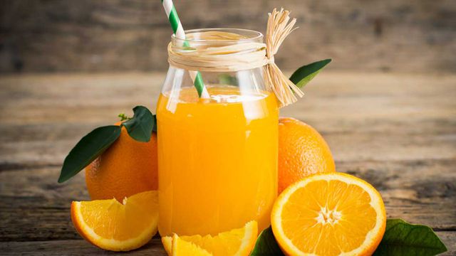 عصير برتقال فريش