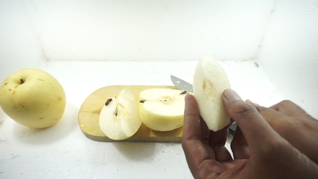 Jangan Dikupas! 4 Buah Ini Justru Akan Hilang Kasiatnya Jika Tak Dimakan dengan Kulitnya Jangan Dikupas! 4 Buah Ini Justru Akan Hilang Kasiatnya Jika Tak Dimakan dengan Kulitnya