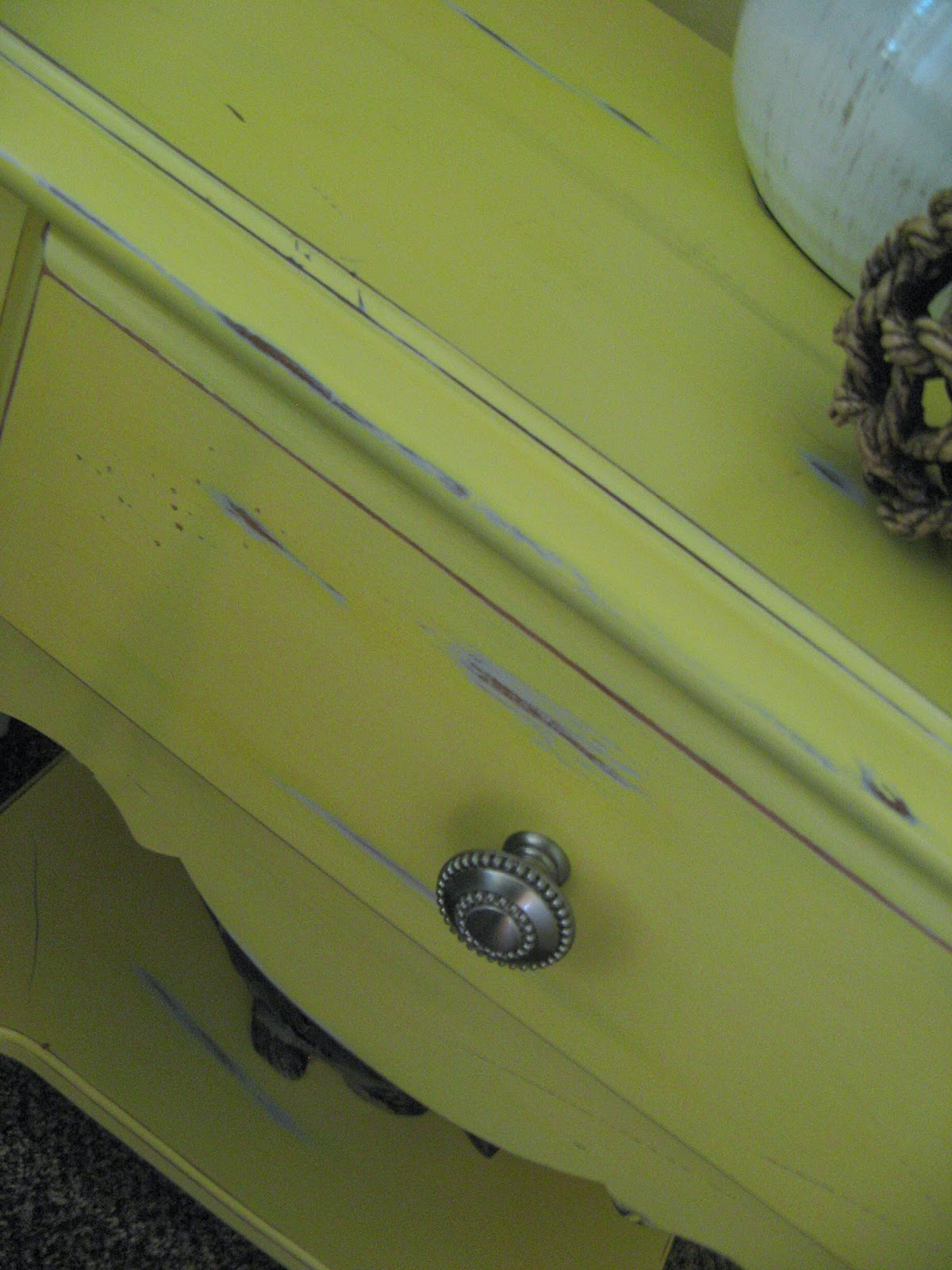 Susan Snyder PAINT DISTRESSING TECHNIQUES SANDPAPER, CANDLEWAX, VASELINE